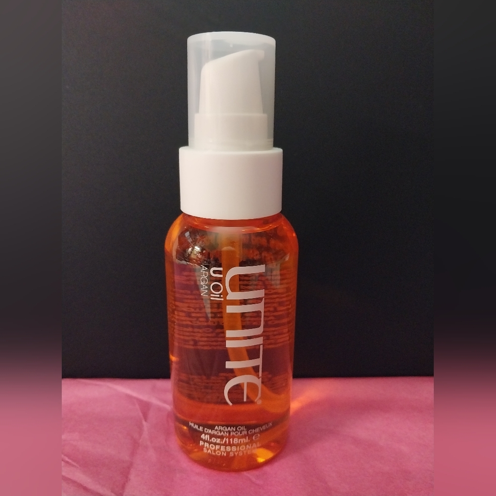 UNITE  U OIL. Argan Oil Hair Protectant